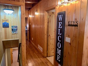 Pintu masuk interior