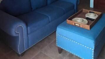 Deluxe Apartment | Living area
