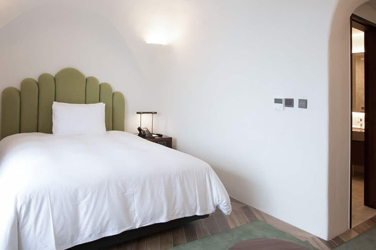 Superior Double | 1 bedroom, premium bedding, down comforters, in-room safe
