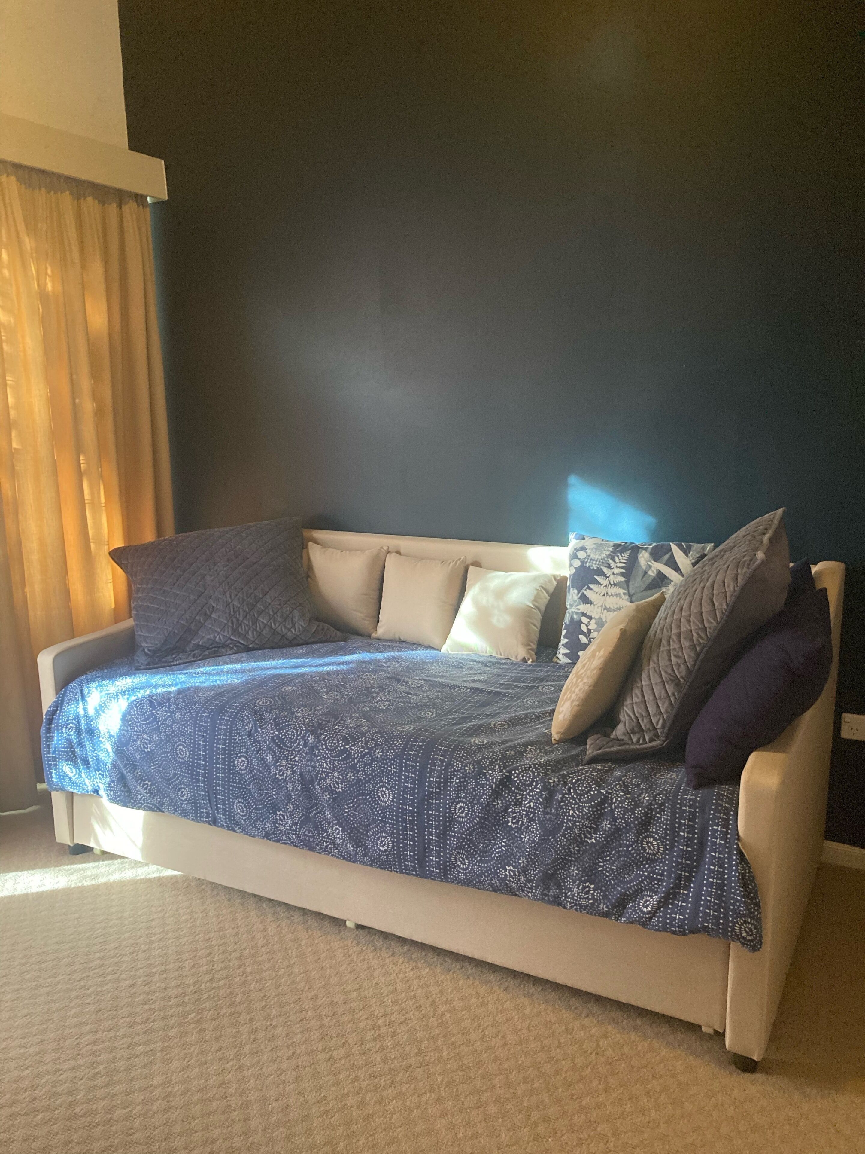 Private entry 2 bedroom unit attached to lodge. Walking distance to lake