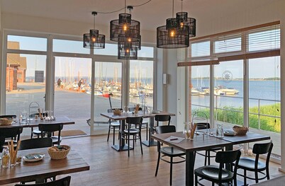 Bades Huk Marina Hotel