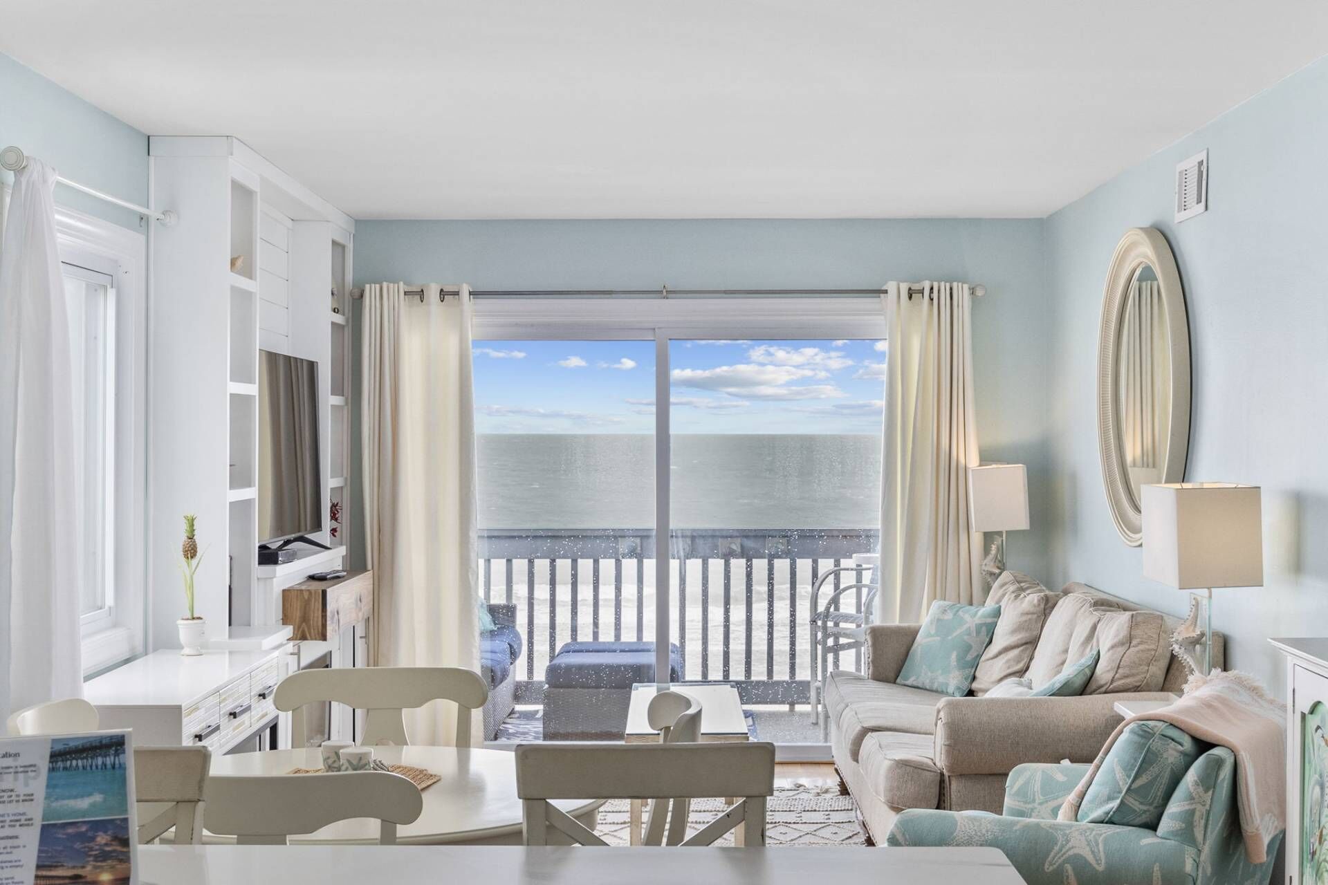 平面電視、壁爐