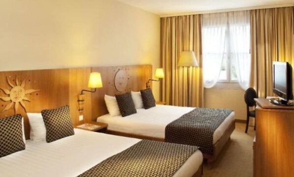 ダブルルーム | WiFi (無料)