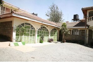 セルフパーキング (無料)