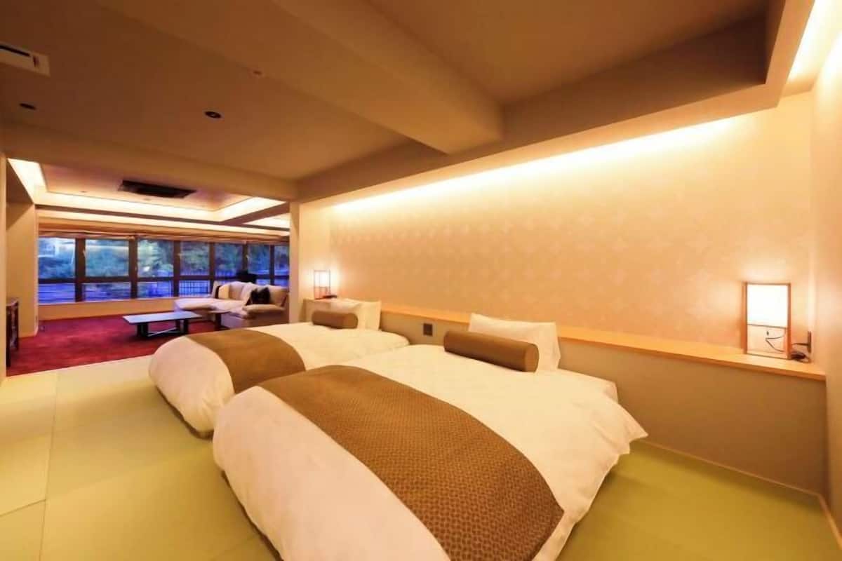 1 bedroom, in-room safe, individually decorated, individually furnished