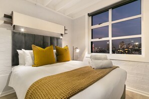 City Apartment | 2 bedrooms, free WiFi