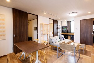 Design Apartment | Living area | IPod dock, MP3 dock