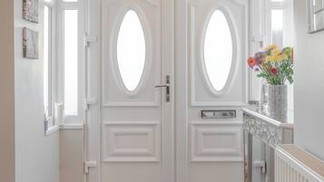 Shared Dormitory, 1 Bedroom, City View | Interior