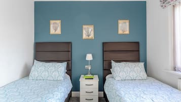 Shared Dormitory, 1 Bedroom, City View