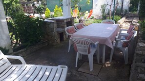 Apartment, 2 Bedrooms, Smoking, Terrace | BBQ/picnic Area - Apartamento Pinzan a due Passi Dalla Spiaggia (Pula)