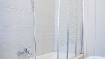 Shared Dormitory, 1 Bedroom, Balcony | Bathroom