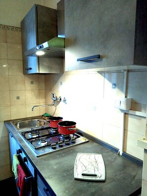 Shared Dormitory, 1 Bedroom, Balcony | Interior