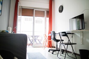 Shared Dormitory, 1 Bedroom, Balcony | Room amenity