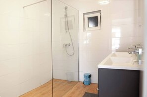 Apartment, 1 Bedroom, Balcony, Garden View | Bathroom - Basilea Superior Apartment (Malinska-Dubasnica)
