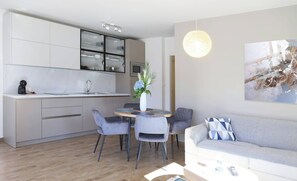 Apartment, 1 Schlafzimmer, Balkon, Gartenblick | Innenbereich