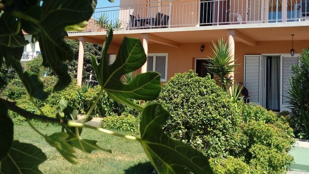 Exterior - Apartment With one Bedroom Mendula Apartments (Pakostane)