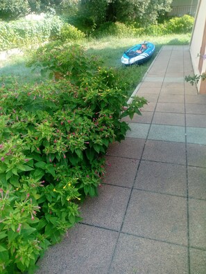 Apartment, 1 Bedroom, Balcony, Garden View | Property grounds