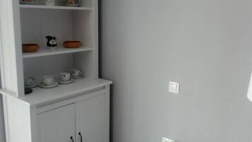 Apartment, 1 Bedroom, Balcony | Interior