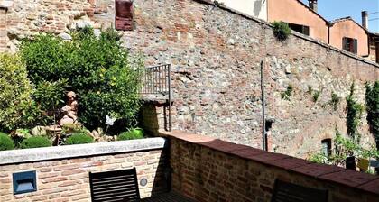 Room in Guest Room - La Dimora nel Corso