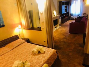 Zimmer, 2 Schlafzimmer, barrierefrei, Balkon