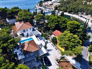 Villa, 6 Schlafzimmer, barrierefrei, Balkon | Aussenbereich