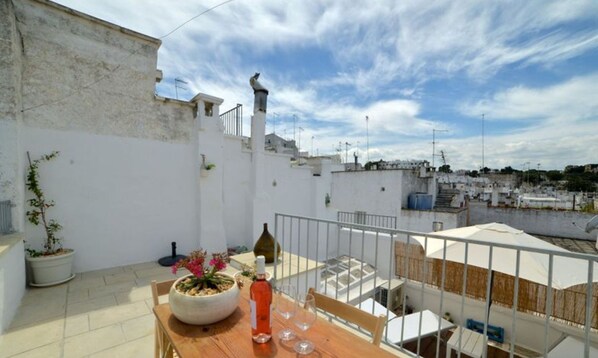 Apartment, 2 Bedrooms | Exterior - Casa Silvia With Free Wifi and City Views (Ostuni)