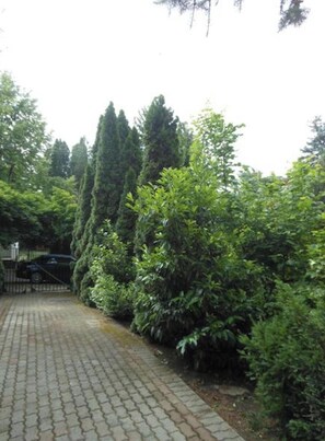 บ้านพัก, 3 ห้องนอน, สูบบุหรี่ได้, ระเบียง | บริเวณที่พัก