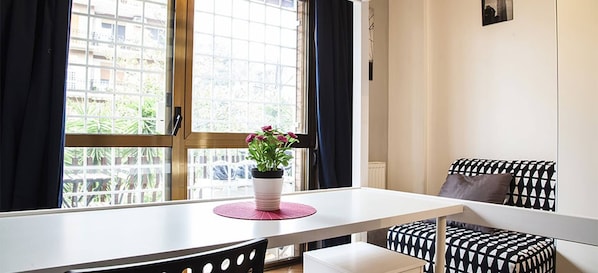 Shared Dormitory, 1 Bedroom, Balcony | 1 bedroom