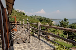 Room, 1 Bedroom, Terrace, Garden View | Beach