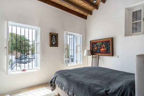 House, 1 Bedroom, Smoking, Balcony