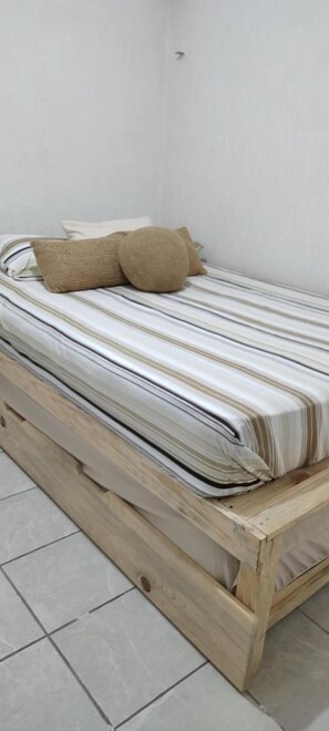 Apartment, 2 Bedrooms, Patio, Garden View | 2 bilik tidur, Wi-fi