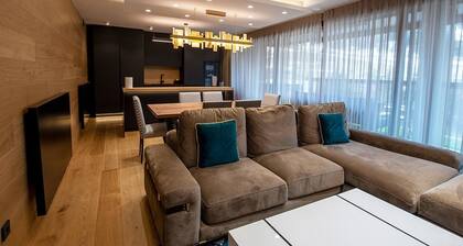 Llac Blau Luxury Apartment With Jacuzzi