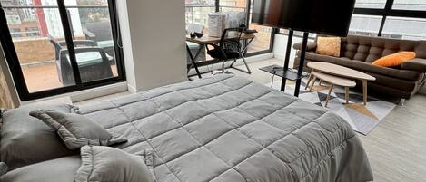 Loft, 1 Bedroom, Balcony