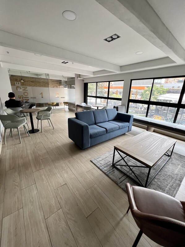 Loft, 1 chambre, balcon, vue ville | Intérieur