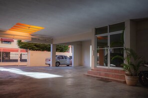 Apartment, 1 Bedroom, Smoking, Microwave | Exterior - Confortable, Quiet And Secure (Santo Domingo)