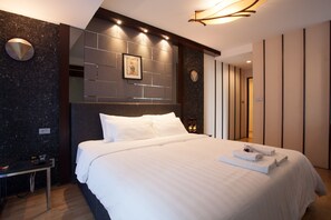 Apartment, 2 Bedrooms, Accessible, Balcony | 2 bedrooms - 2C - 2 Bedroom Downtown Apartment With Shared Pool (Bangkok)
