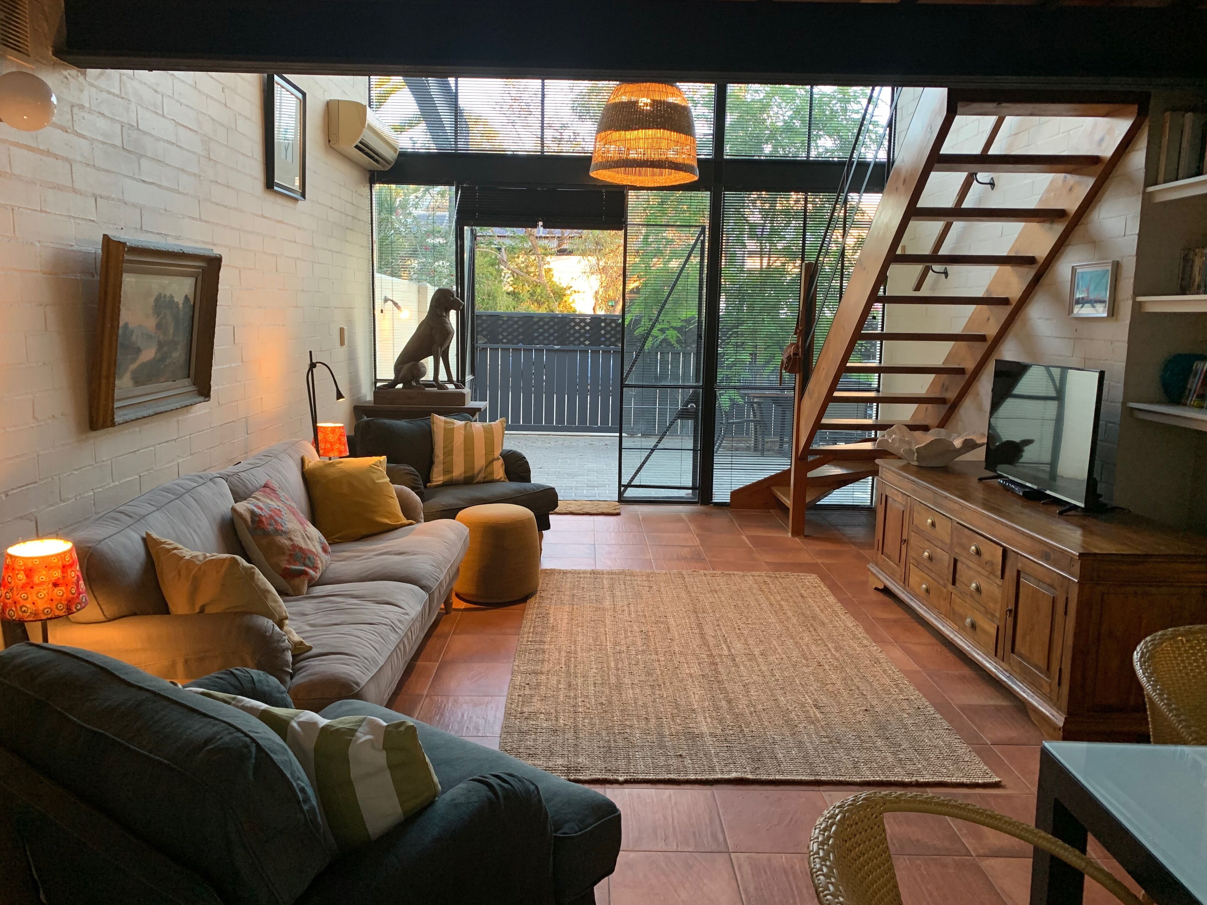 Smart TV, DVD player