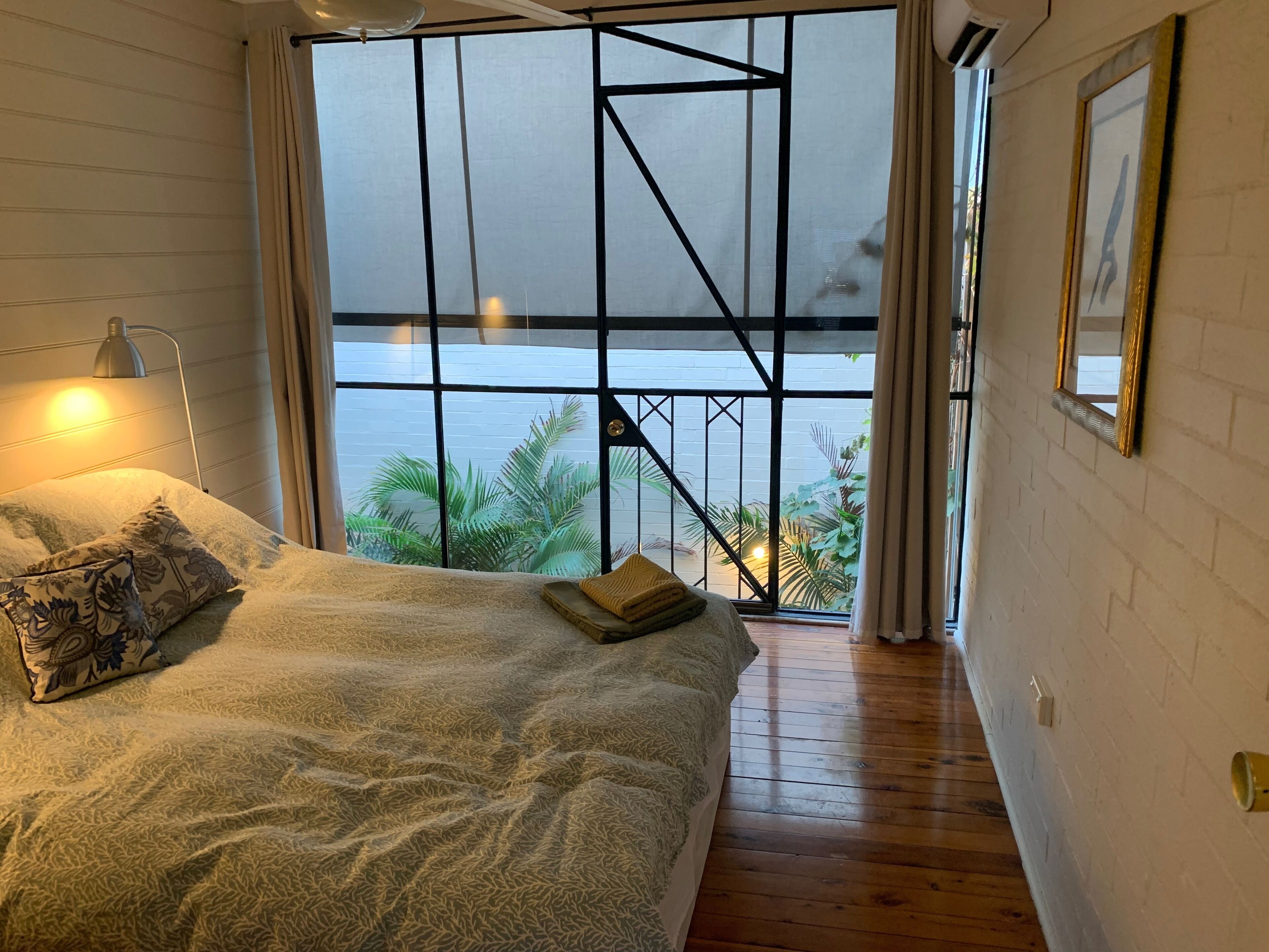 2 bedrooms, iron/ironing board, travel crib, free WiFi