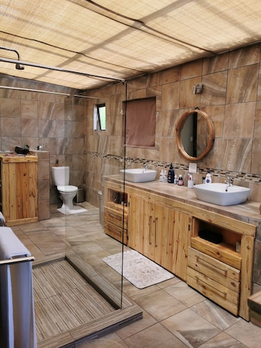 Mthembuskloof Country Lodge