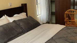 5 bedrooms, free WiFi - Lifestyle Villas Nanyuki (Nanyuki)