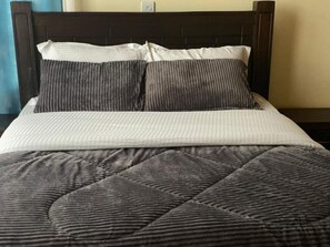 5 bedrooms, free WiFi - Lifestyle Villas Nanyuki (Nanyuki)