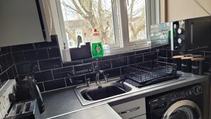 Uklassifisert bilde, 2 av 27, knapp
