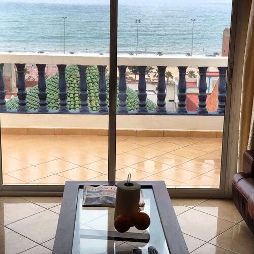 Top Floor Private Terrace with Sea View