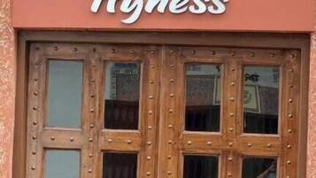 Fachada de la propiedad