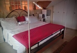 Apartment, 1 Bedroom | 1 bilik tidur, cadar katil