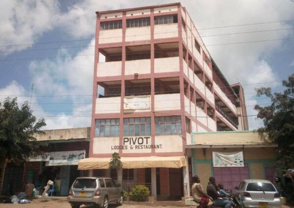 Front of property - Pivot Hotel (Mwingi)