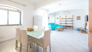 Living area - Ta'wigi, Sunset View, Villa & Pool Gozo (Munxar)