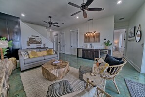 Smart TV - The Hidden Gem ~Luxurious Beachfront Home Near 30A! (Panama City Beach)