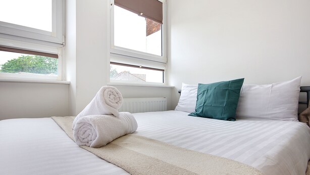 Unclassified image, 1 of 11, button - (189OC-12) Cozy Studio Near Beach & Town Centre  (Bournemouth)