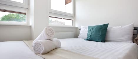 1 habitación, cuna de viaje, wifi y ropa de cama